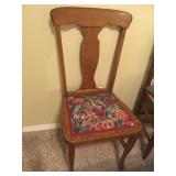 Lovely cushioned chairs