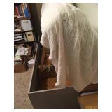 Twin bed lifting for hidden storage