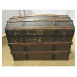 Dome top steamer trunk