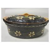 Yellow ware pottery roaster