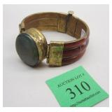 EASTERN HINGED BANGLEPhoto Description