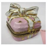 Peint Main Porcelain Gift Box