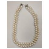pearls gold clasp