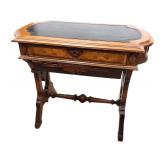 ANTIQUES & COLLECTIBLES TIMED AUCTION