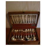 60+pcs plated flatware