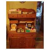 Maple hutch w/goodies