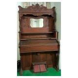 Pump Organ