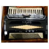 Titano Parade Accordion
