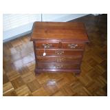 Small mahogany bedside chest