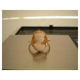 Gold and cameo ring