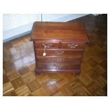 Small mahogany bedside chest