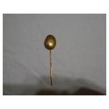 14-karat gold stick pin