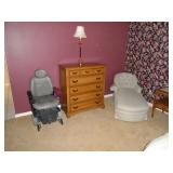 Upholstered chaise lounge