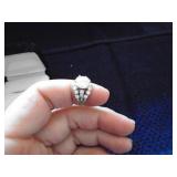 2 carat diamond ring