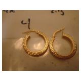 gold earrings