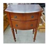 MAHOGANY SIDE TABLE