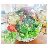 LARGE HOLIDAY CENTERPIECE