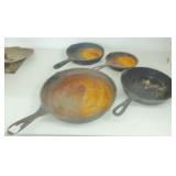 4 CAST IRON SKILLETS