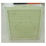 LOUVERED SHUTTER