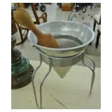 RICE STRAINER WITH PESTLE