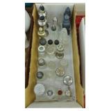 LOT VINTAGE SALT/PEPPER