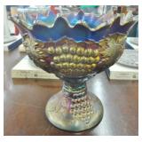 GRAPE BOWL ON PEDASTAL