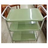 METAL UTILITY SHELF ON CASTERS