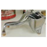 WEAREVER ALUMINUM KITCHEN GADGET