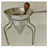 WEAREVER RICE STRAINER WITH PESTLE