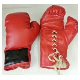 MacGREGOR BOXING GLOVES