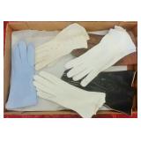 LOT VINTAGE LADIES GLOVES