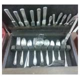 LOT 34PCS MIXED SILVERPLATE FLATWARE