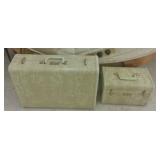2 SAMSONITE CASES
