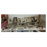 SHELF VINTAGE PHOTOS