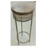 METAL PLANT STAND