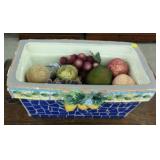CERAMIC BASKET WITH FRUIT