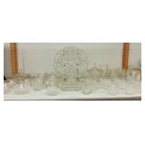 SHELF STAR OF DAVID GLASSWARE