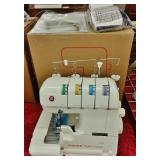 SINGER STYLIST II SERGER SEWING MACHINE W/ ACC