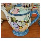 CRAZY DAISIES TEAPOT