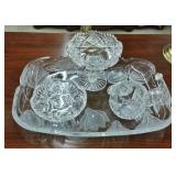 TRAY WITH DIAMOND POINTE GLASSWARE