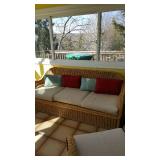 Town & Country Estate/Moving Sales