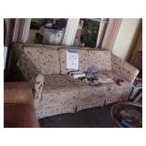 VINTAGE UPHOLSTERED HIDE A BED