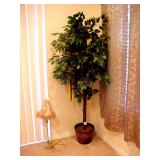 ARTIFICIAL FICUS TREE