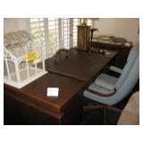 Large desk solid wood $200