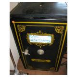 Small Refrigerator $25