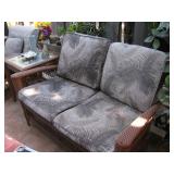 Outdoor patio love seat $50