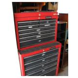 Top w/matching bottom tool chest $100