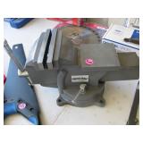 Vise $40