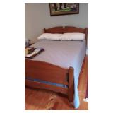 Full size bed
