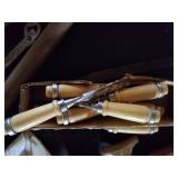 Wood chisels
